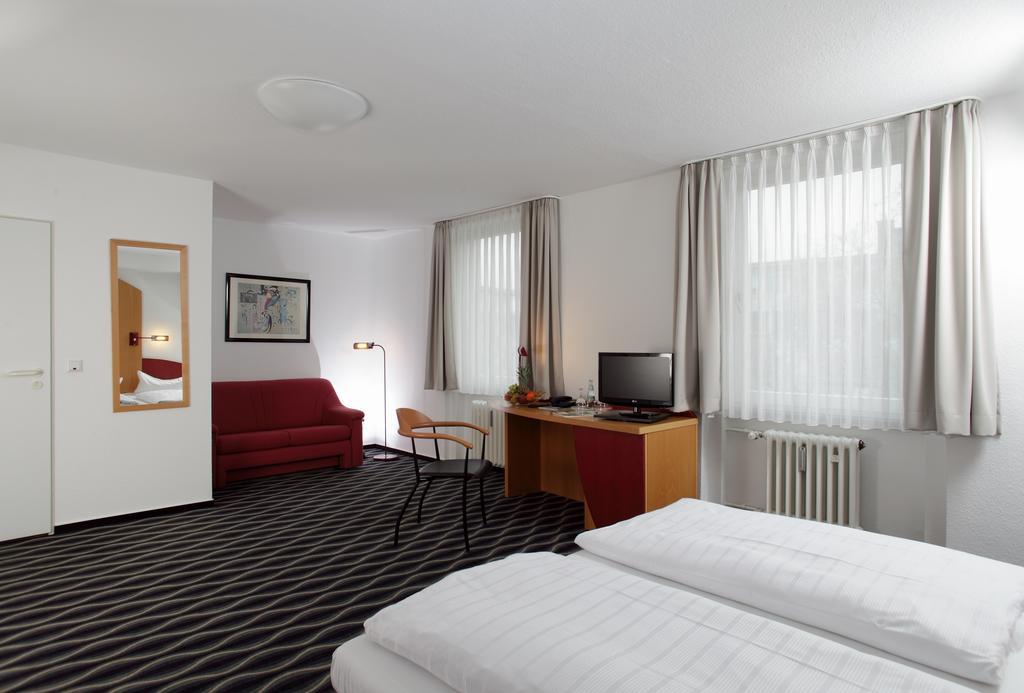 Stadthotel Cassel Extérieur photo